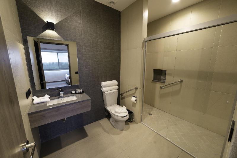 Th Hotel Vivienda image
