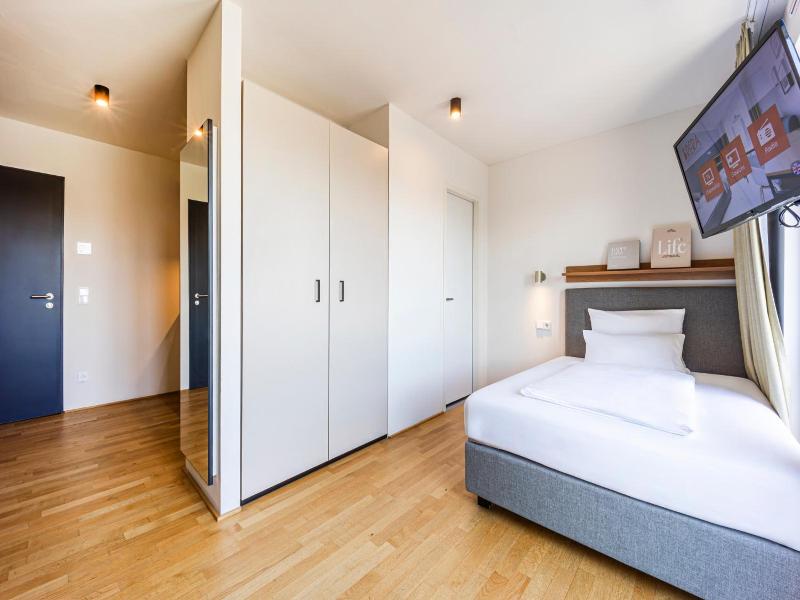 Brera Serviced Apartments Frankfurt West image