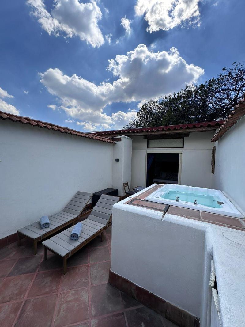 Hotel El Ciruelo image