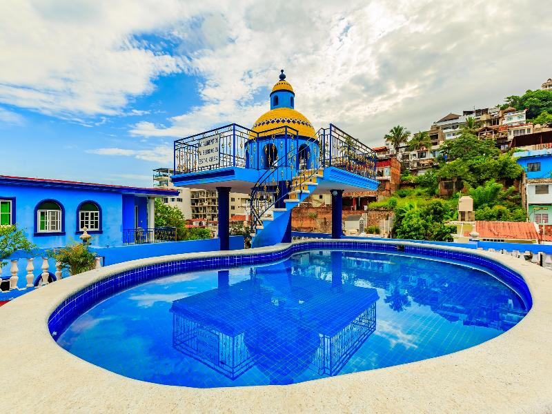 Oyo Casa Mission image