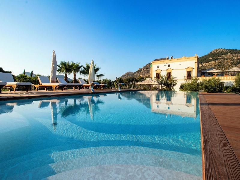 Villa Del Gattopardo image