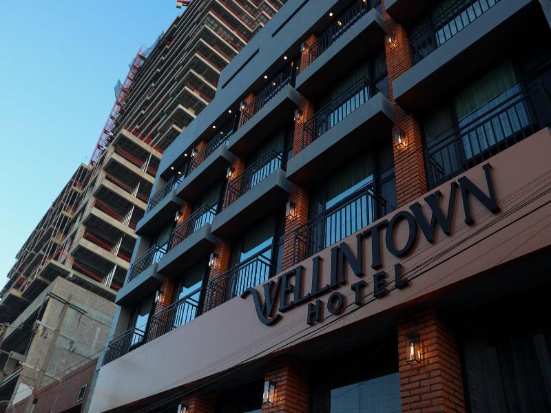 Hotel Wellintown image