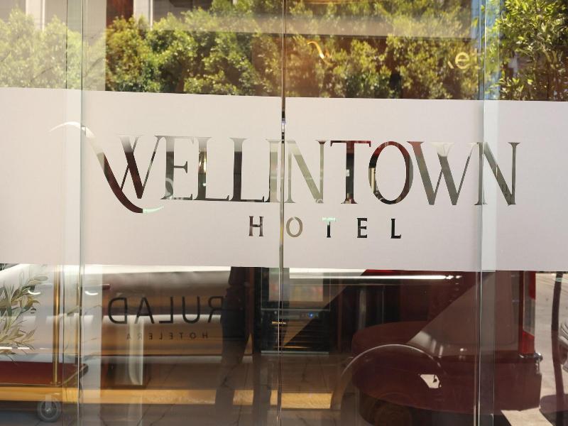 Hotel Wellintown image