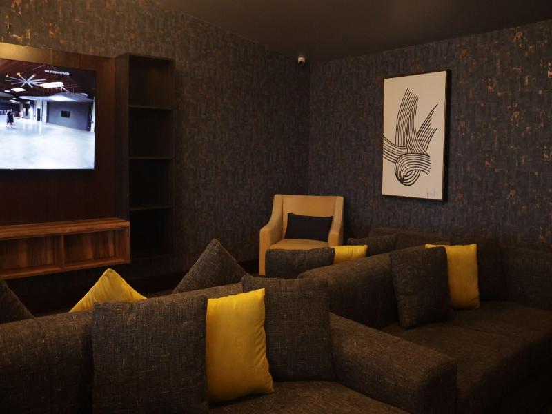 Hotel Wellintown image