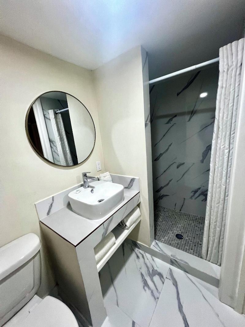 Hotel Lea N image