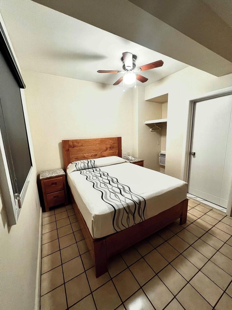 Hotel Lea N image