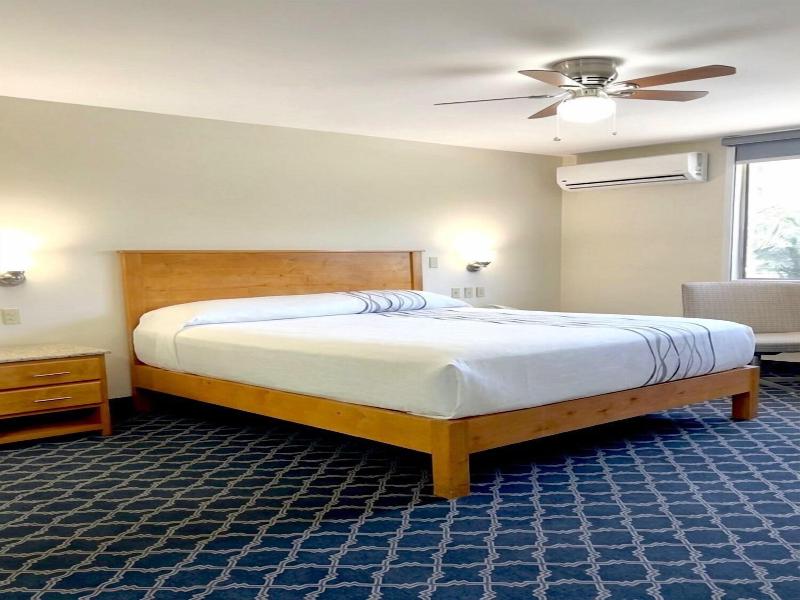 Hotel Lea N image