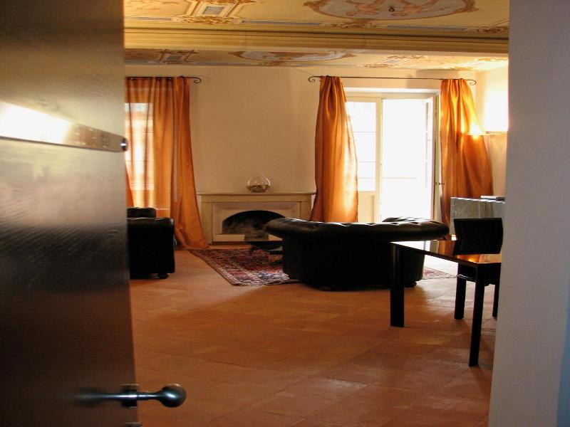 Parizzi Suites Restaurant image