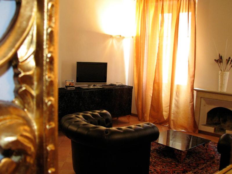 Parizzi Suites Restaurant image