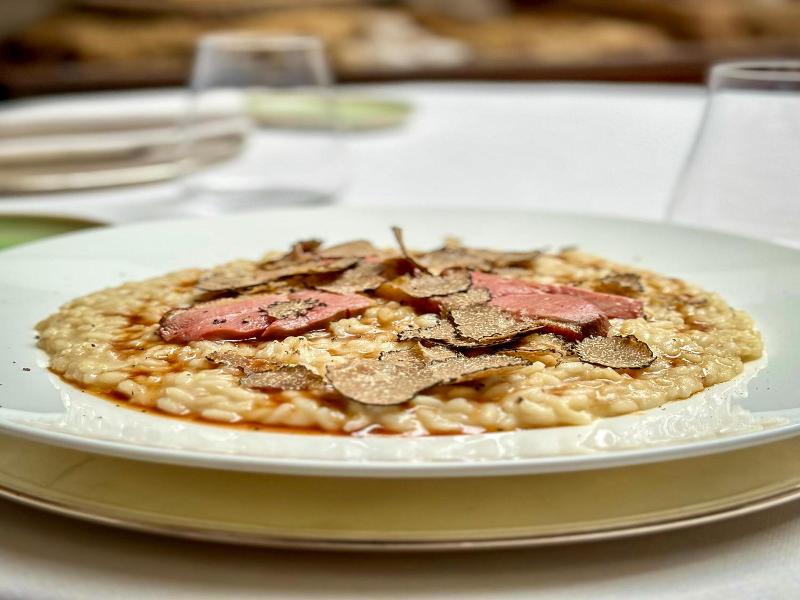 Parizzi Suites Restaurant image