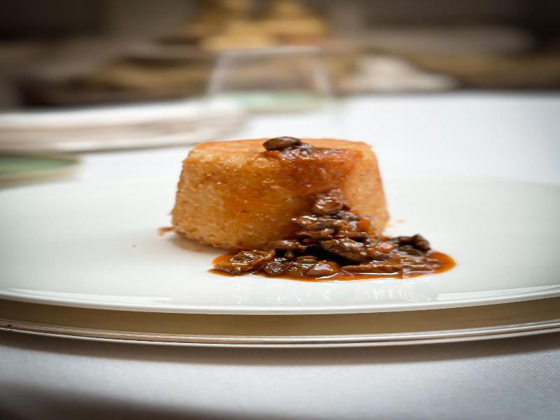 Parizzi Suites Restaurant image