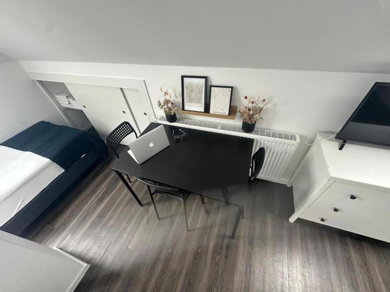 Aparthotel Lenau image