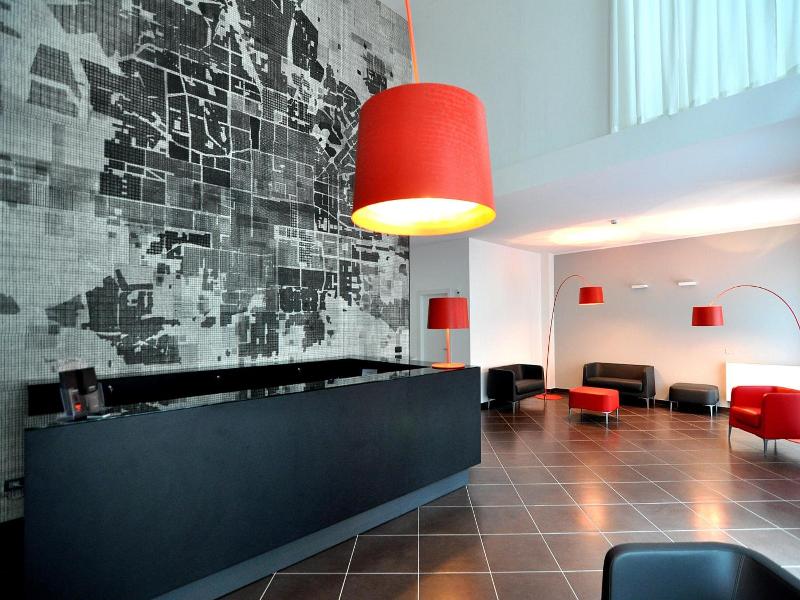 Bb Hotels Aparthotel Arcimboldi image
