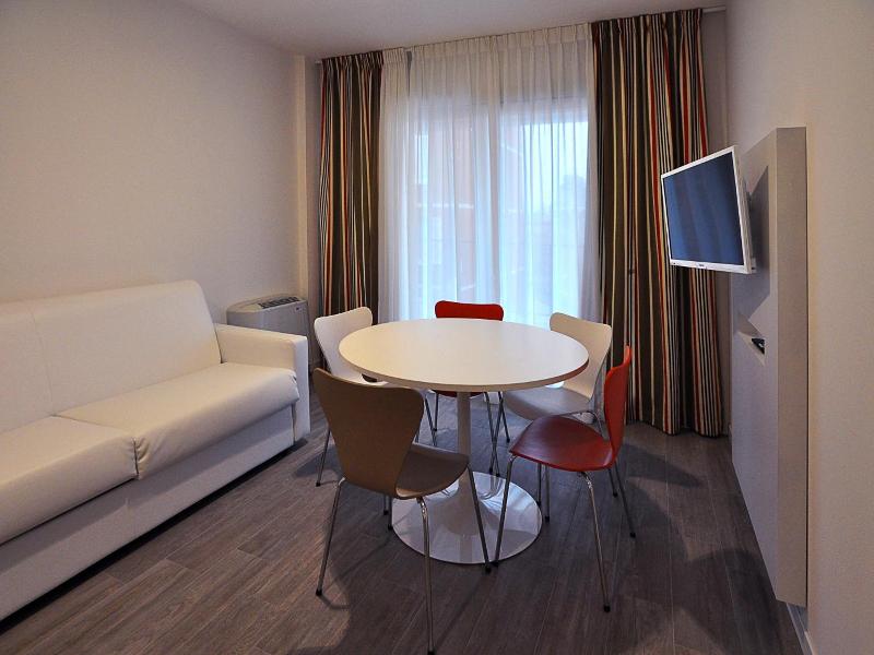 Bb Hotels Aparthotel Arcimboldi image