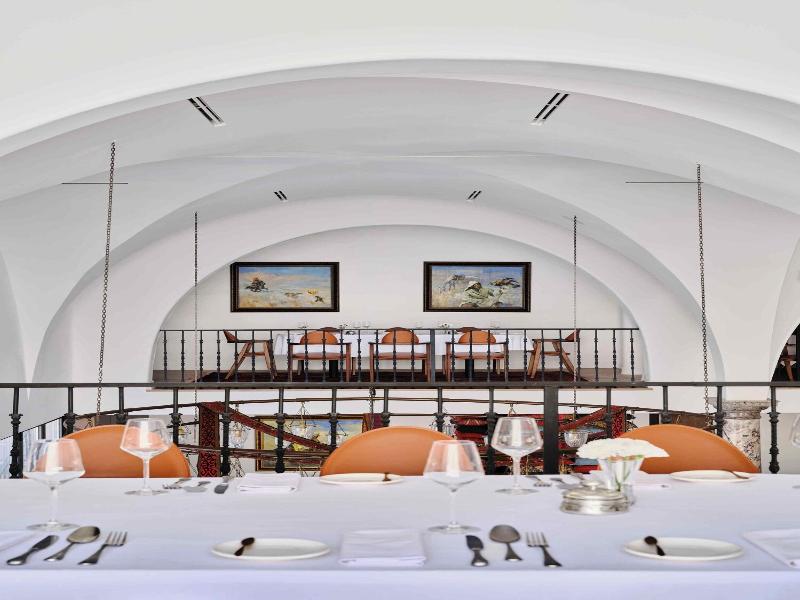 Kainar Hotel image