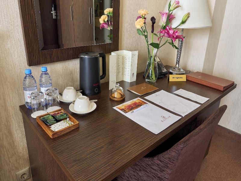 Kainar Hotel image