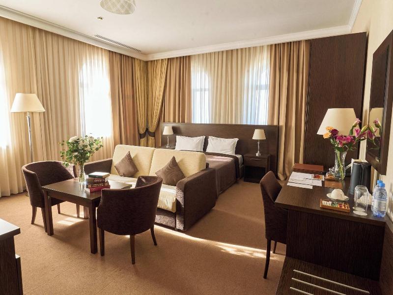 Kainar Hotel image