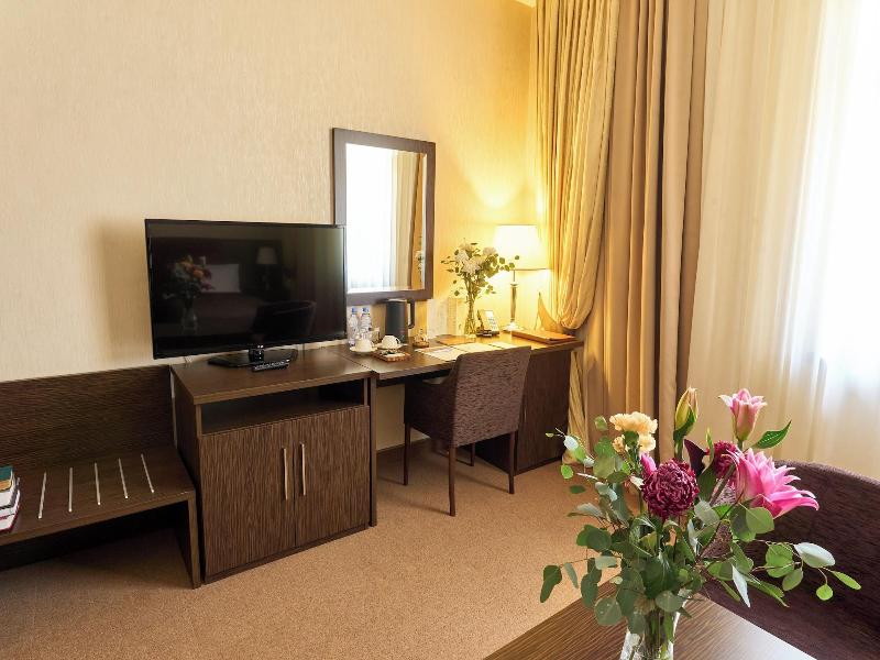 Kainar Hotel image
