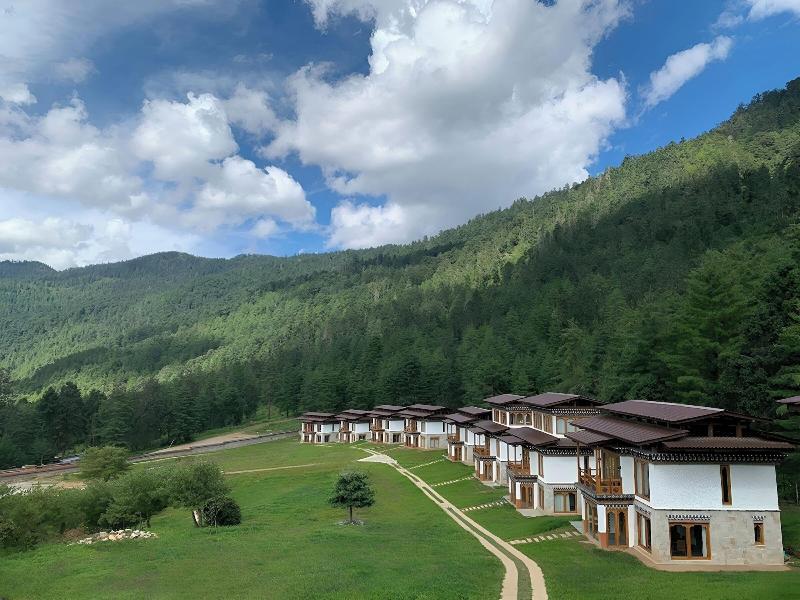 Ozen Resort image