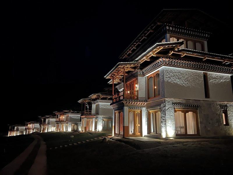 Ozen Resort image
