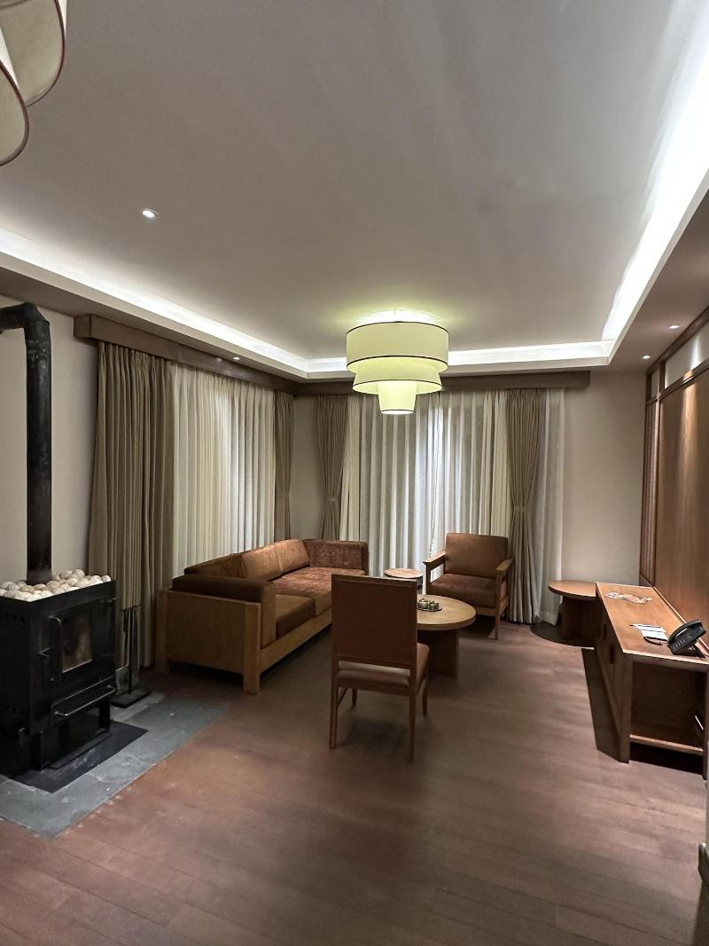 Ozen Resort image