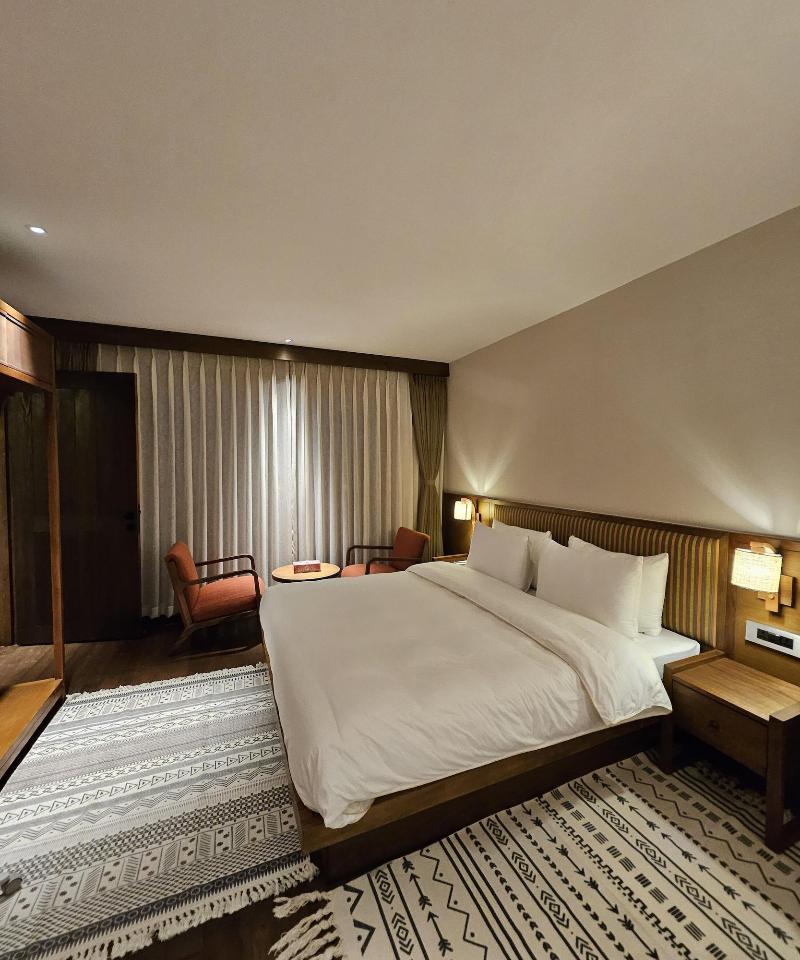 Ozen Resort image