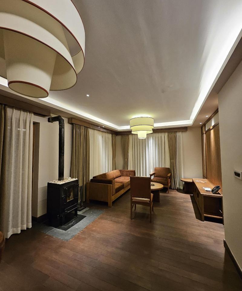 Ozen Resort image