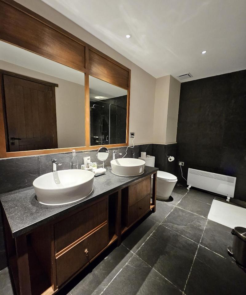 Ozen Resort image