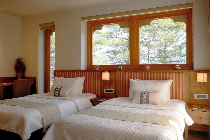 Ozen Resort image