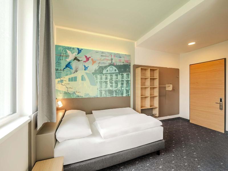 B&B HOTEL Offenburg-HBF image