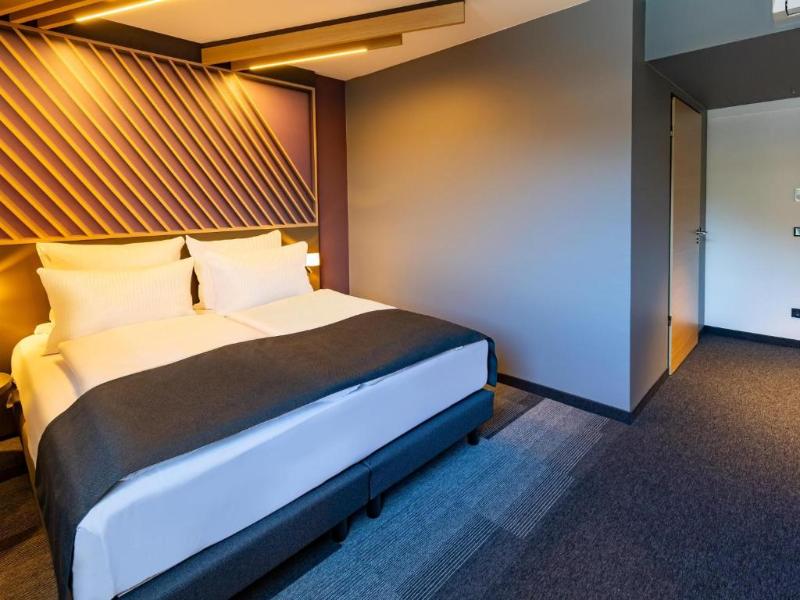 B&B HOTEL  Idar-Oberstein image