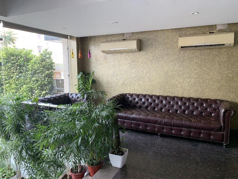 Hotel Florainn image