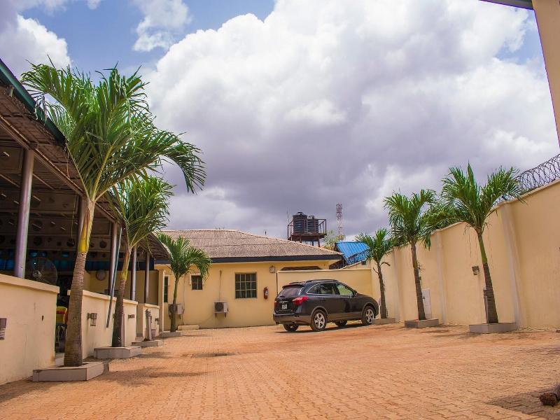 Taverna Guest House image
