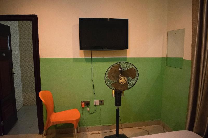 Taverna Guest House image