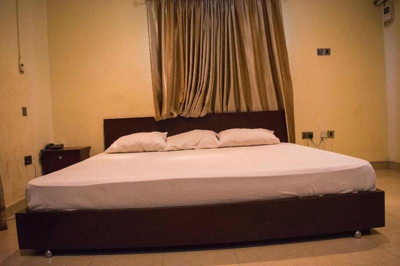 Taverna Guest House image