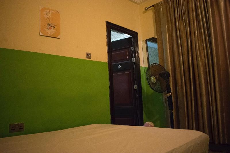 Taverna Guest House image
