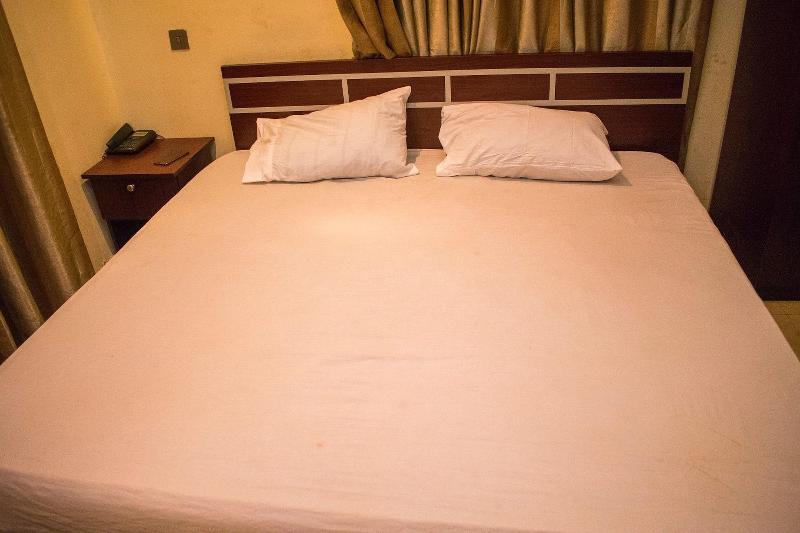 Taverna Guest House image
