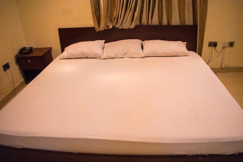 Taverna Guest House image