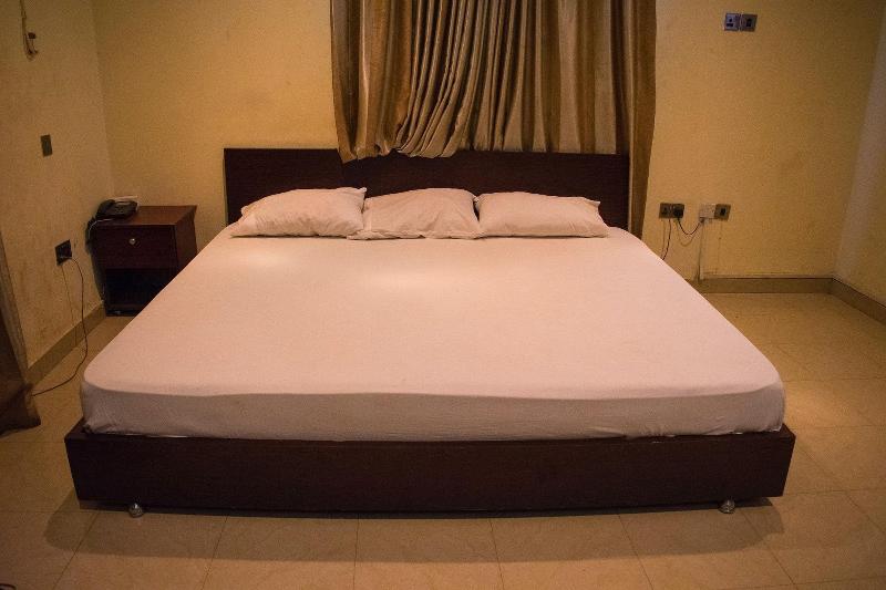 Taverna Guest House image