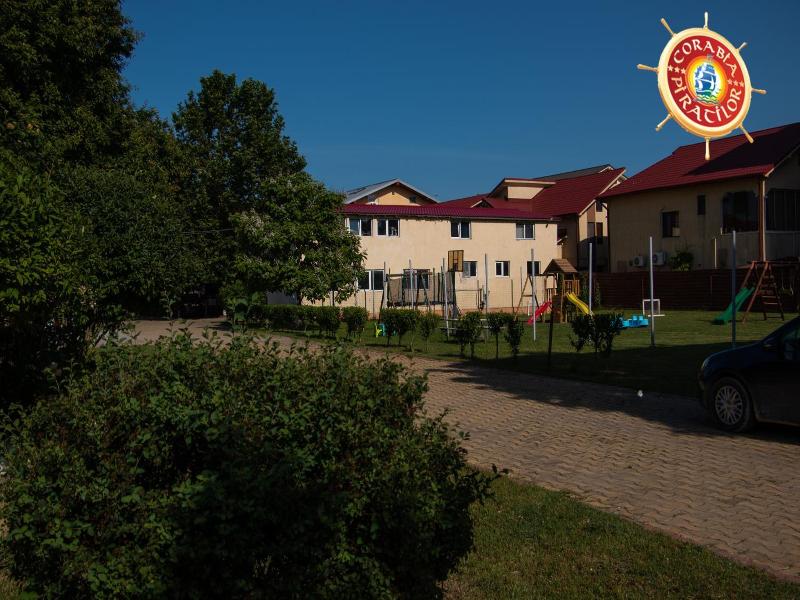 Club De Vacanta Corabia Piratilor Mamaia Nord