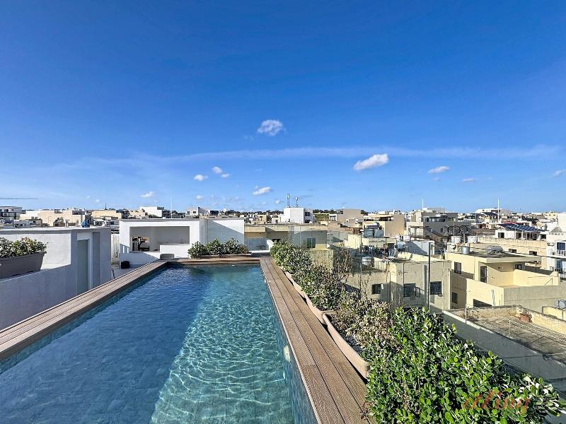 South32 Hotel