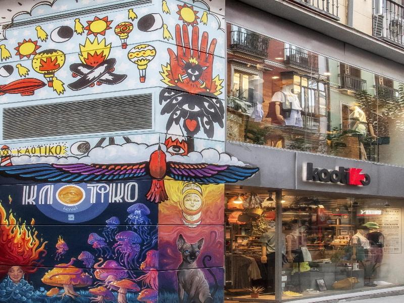 Bob W Chueca image