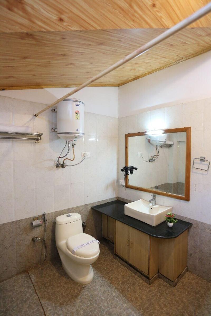 Hotel Surbhi image