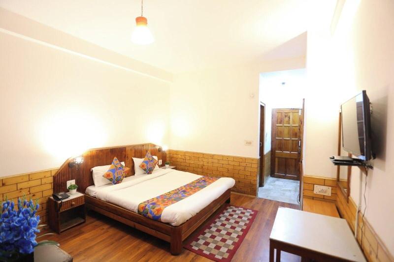 Hotel Surbhi image