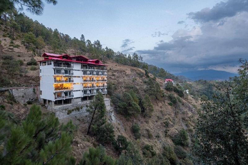 The Chail Resort image