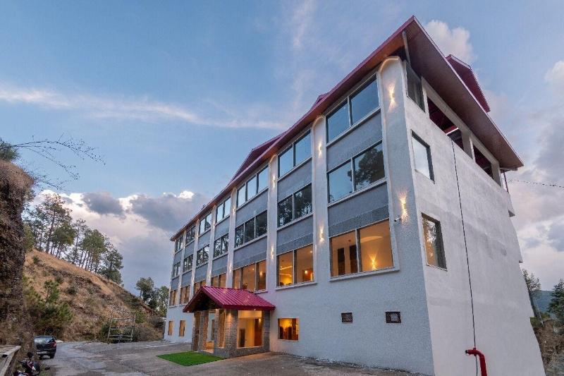 The Chail Resort image