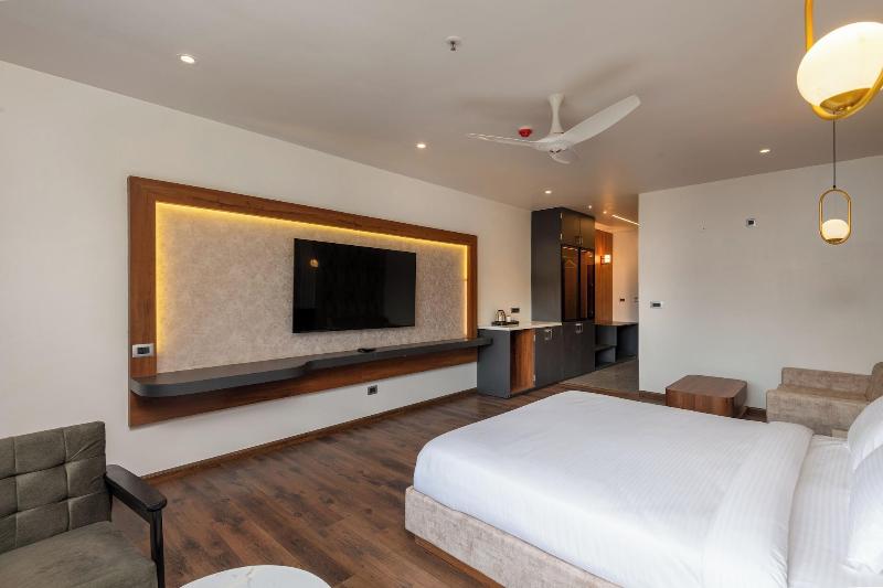 The Chail Resort image