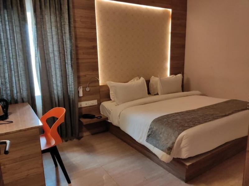 Hotel Adhikrishna Arcade 5