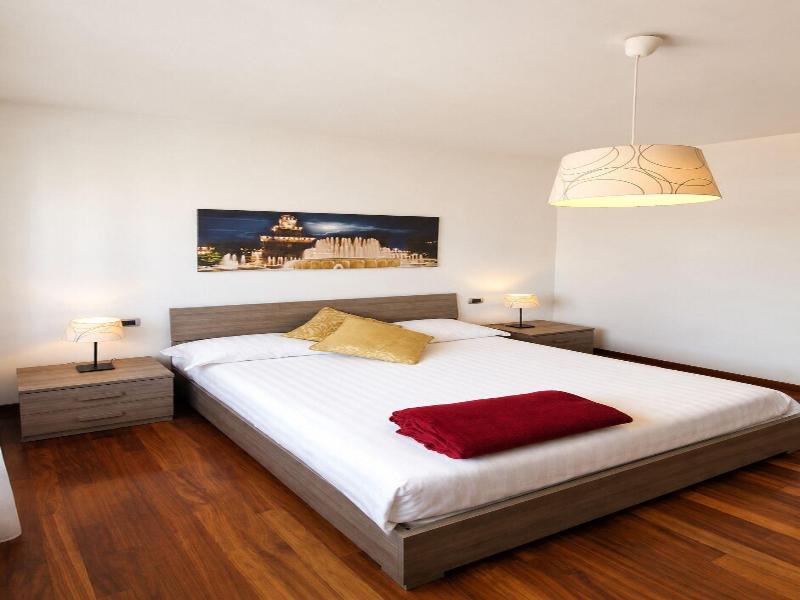 Style Homes image