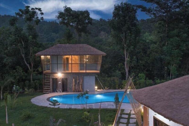Justa Lazy Haven Corbett image